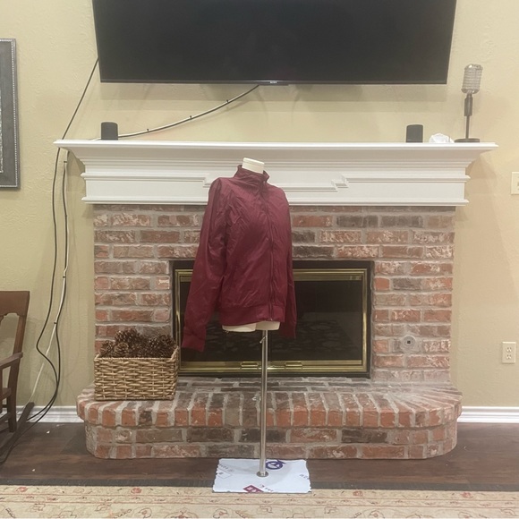 Prince + Fox maroon red athletic windbreaker jacket / S / Excellent condition - Picture 7 of 11